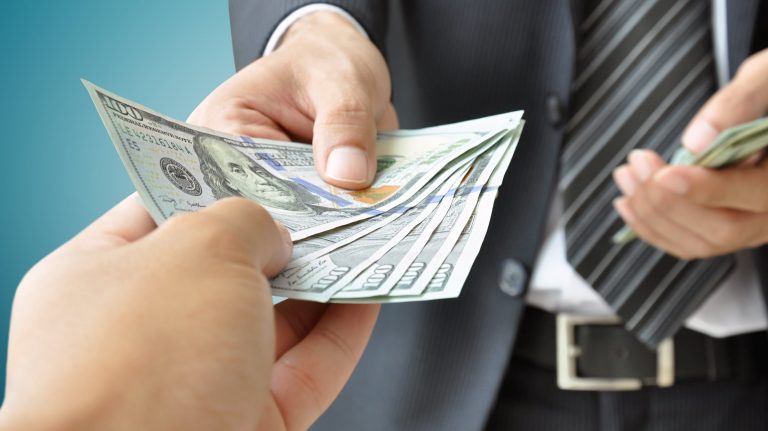 7 Different Ways to Pay For Your MBA